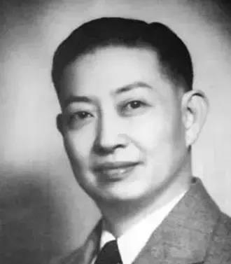 梅兰芳到底多富有？出场费十根金条，50年代月薪2100，当时啥概念