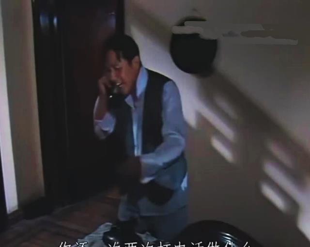 围城|《围城》：看懂方鸿渐大骂苏文纨，才知道他对唐晓芙的爱，真可笑