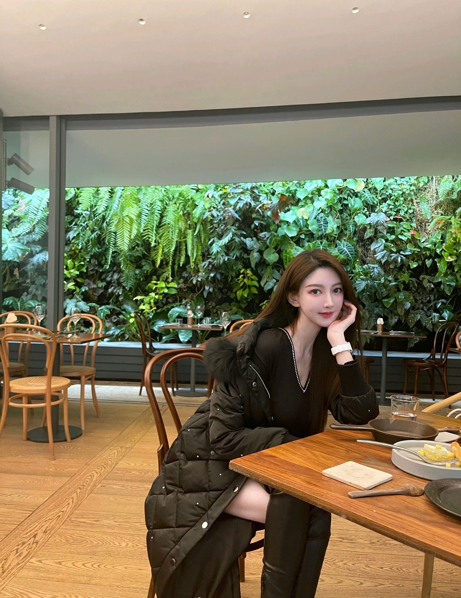 黄晓明|黄晓明曝出新恋情，两人同时发出狗熊汤圆，女方作出回应