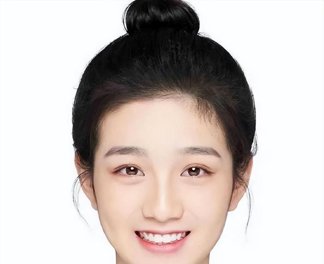 艺考生|普高女孩被电影学院录取,星光不负赶路人,身份被曝光