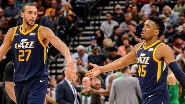 米切尔|拉文+米切尔加盟？ESPN透露重磅消息，湖人欲组最强四巨头，詹姆斯很关键