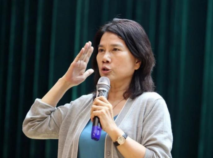 董明珠曾说:我哥哥把我移除家谱,不再来往,哥哥想拿货狠心拒绝