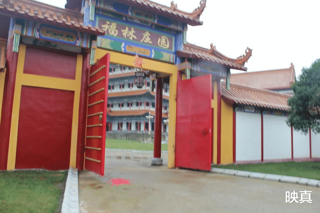 7旬益阳“首富”:建庄园与10名非婚女育14子,最小情人是00后