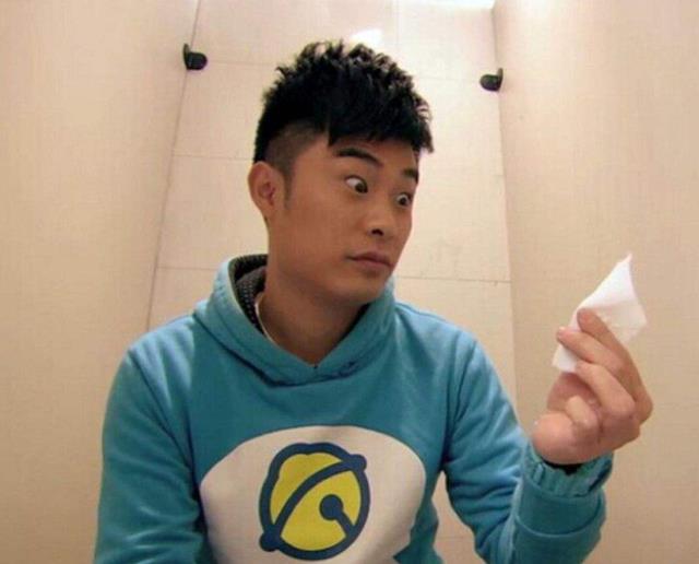 陈赫|陈赫加入《你好星期六》群聊，改群名为“天霸”，秦霄贤称要退群