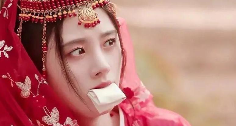 李庚希|同样是演公主！李庚希、鞠婧祎和周迅放一起，才知什么叫金枝玉叶