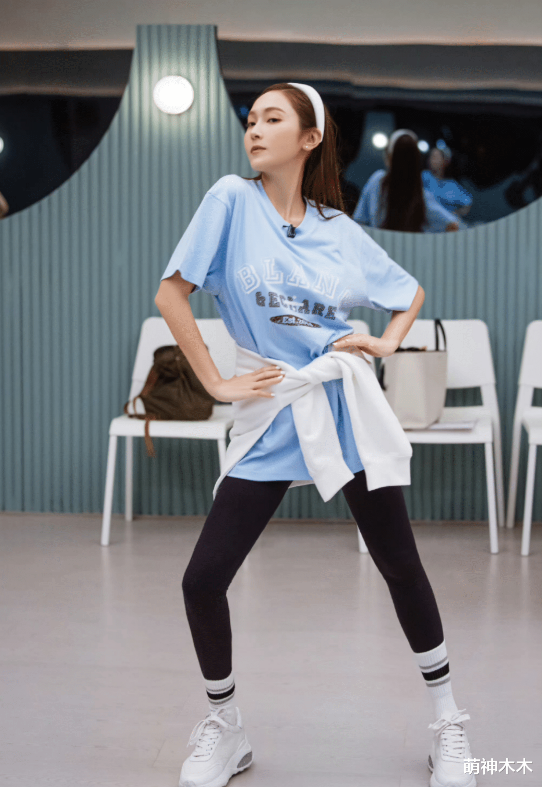 郑秀妍|郑秀妍粉丝吐槽《浪姐》太糊,惹怒官方群管理员,让其赶紧退赛