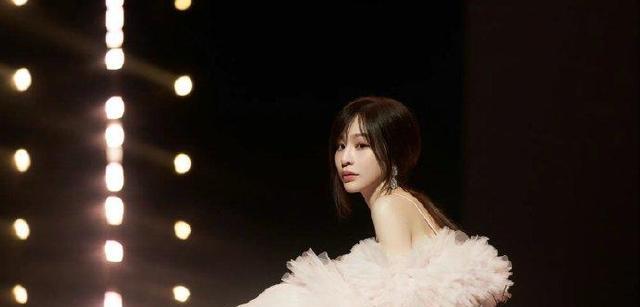 王心凌|如果不是王心凌半路杀出，恐怕郑秀妍才是冠军，这是为什么呢