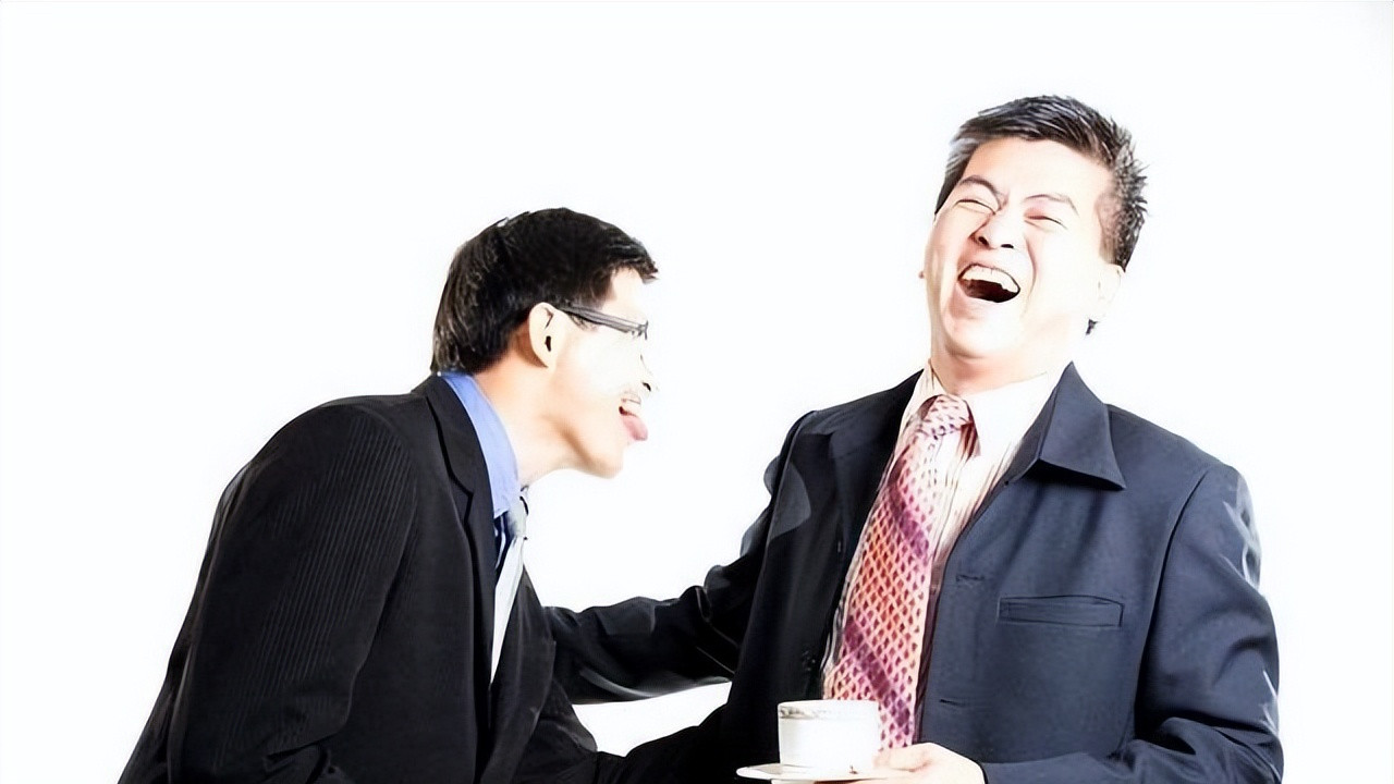 大学|不懂得讨好领导，我是如何在职场顺利前行稳如老狗的