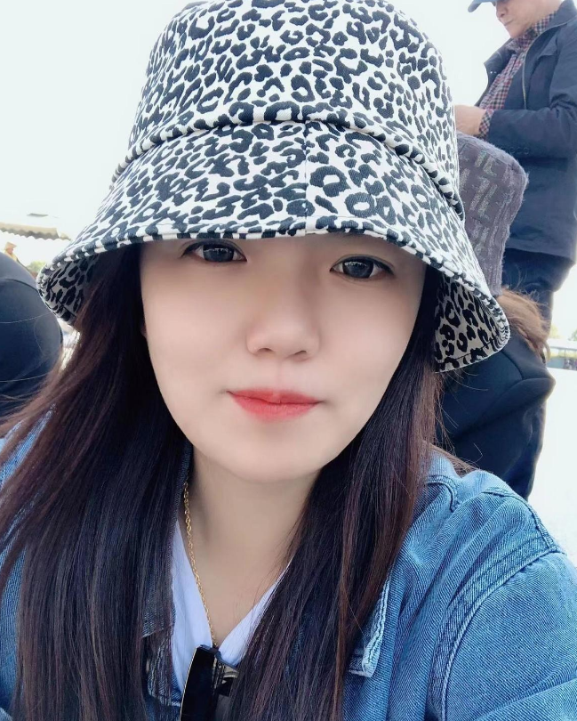 2013年,东北漂亮女孩成“入殓师”,入行9年,接触50000多个尸体