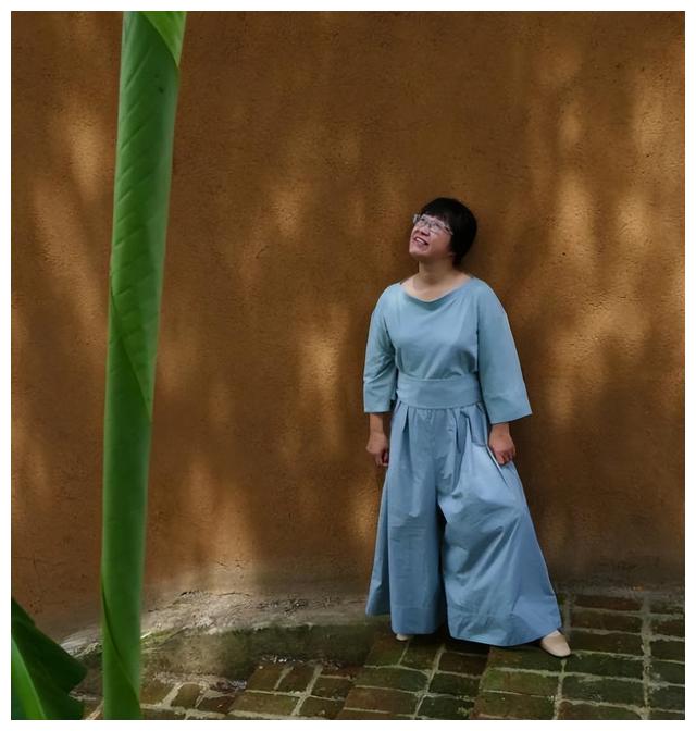 余秀华|秀华称竹子上挂白瓢好看,借机反讽杨槠策,网友:不愧是才女