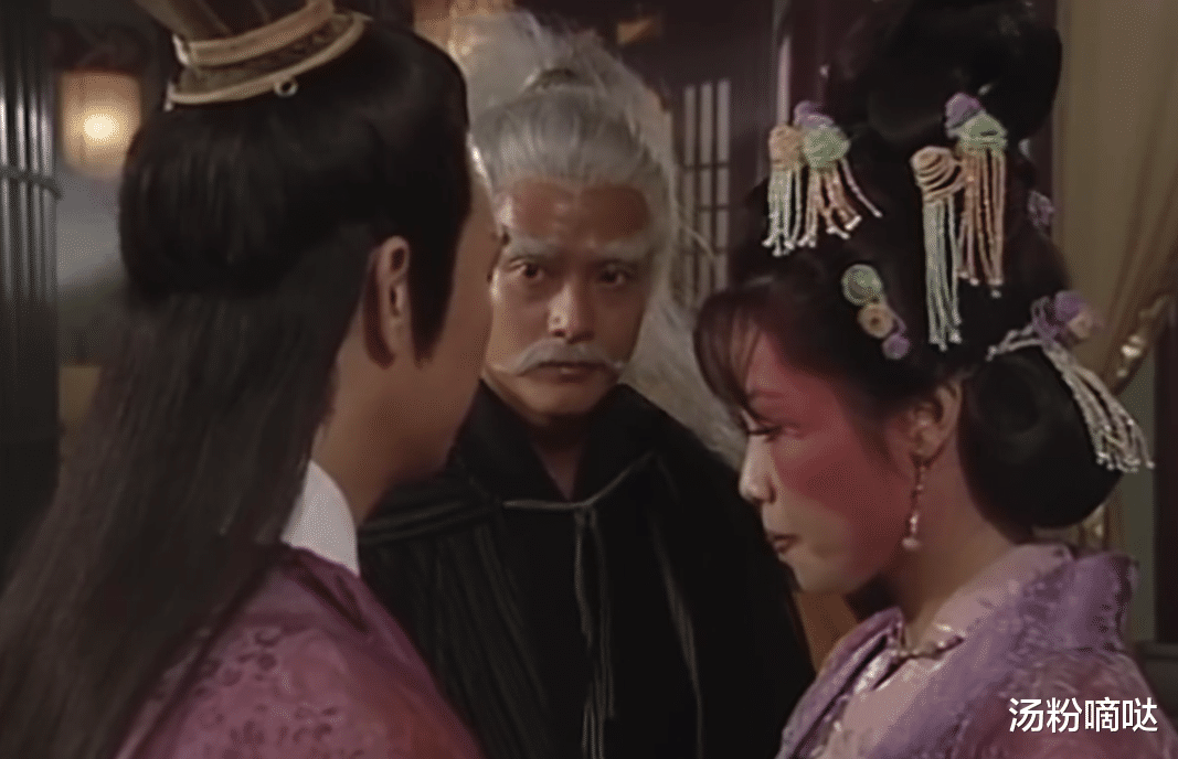 无头东宫|《无头东宫》三次换脸，一次成功两次失败，看完终于明白女主为何被骂惨