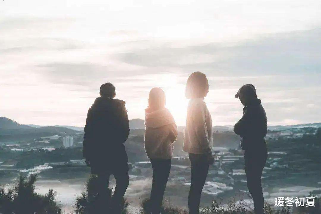 人与人|为什么离职后，关系再怎么好的同事也都会逐渐的不再联系？