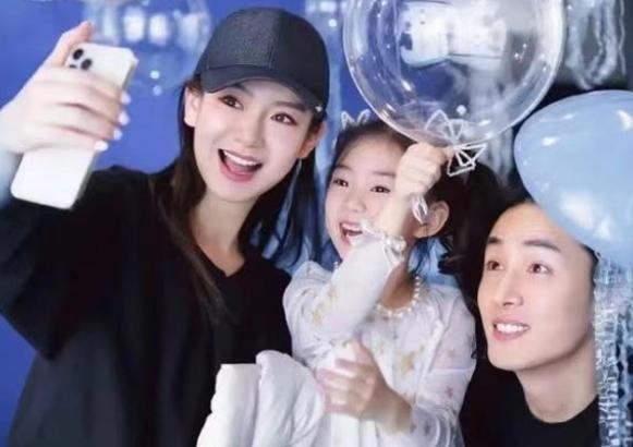 戚薇|戚薇二胎喜得贵子,李承铉节目炫耀有儿子了,曝二胎随母姓引争议