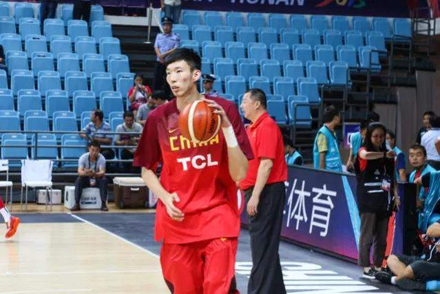 中国男篮|中国男篮离队第2人曝光！与杜锋理念不兼容，或从此退出国家队