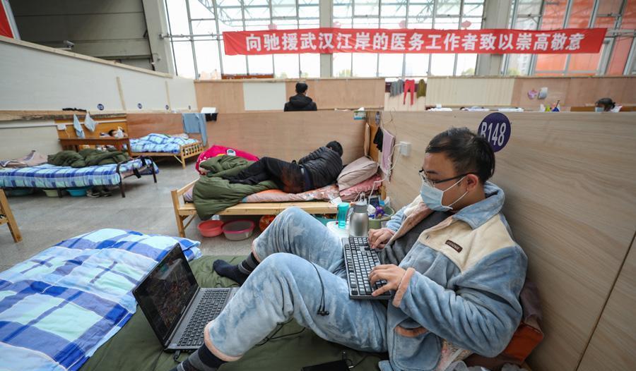 核酸检测造假问题后，越挖源头越离谱，入住方舱都“明码标价”了