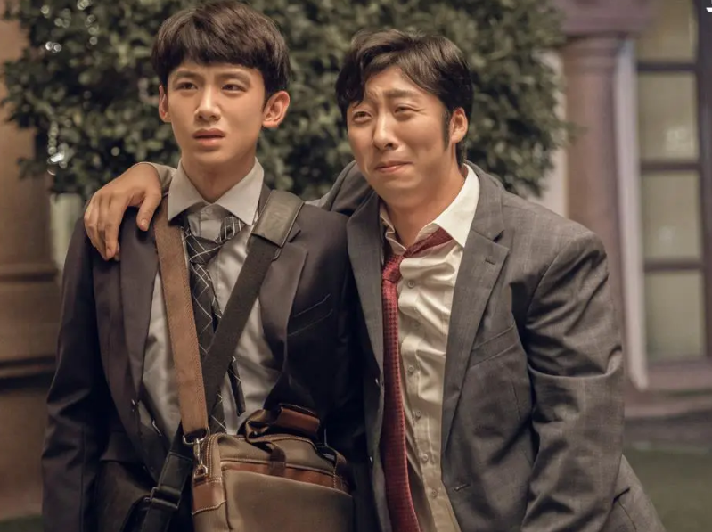 平凡的荣耀|《平凡的荣耀》：讲述了职场规则，只要你努力，凡事不无可能