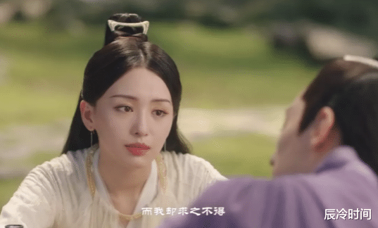 周冬雨|长得一副丫鬟相,硬演第一美女,这些女星们都栽了