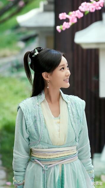 张韶涵|李一桐米雪新老两代黄蓉 气质感觉迥然不同 优劣很难说
