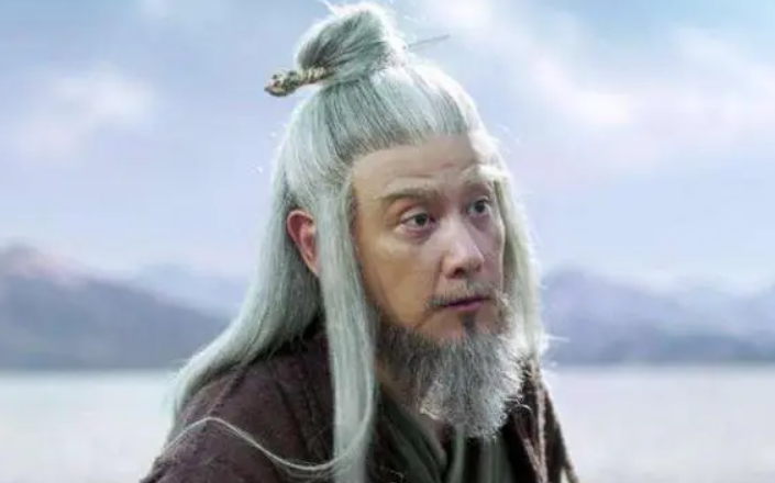 邱心志|颜值不够却偏要演男主的8位男星，一出场就被男配秒杀