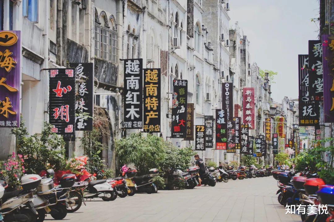 三亚|逃离喧嚣，到中国最安逸的10座小城，过慢生活，个个别具风情！