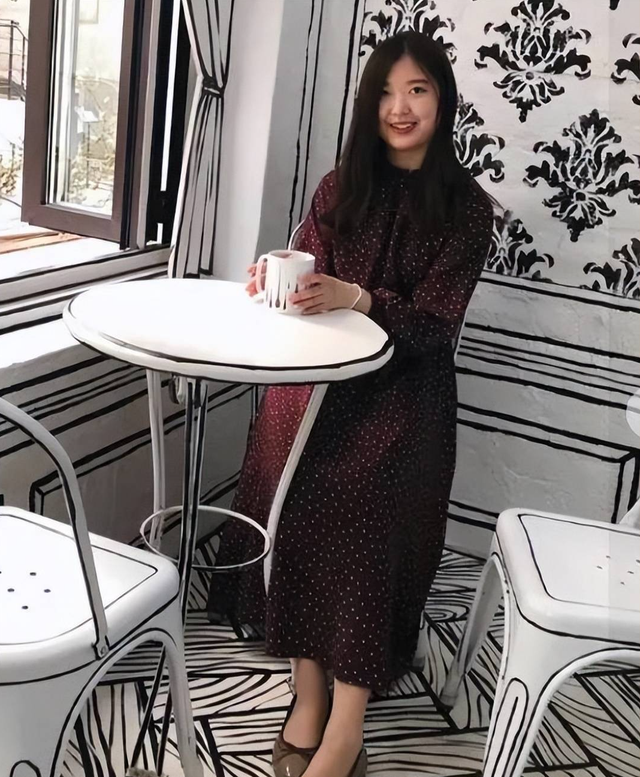 梨泰院|多位95后艺人在梨泰院踩踏事故中遇难,众韩星哀悼