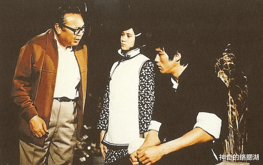 罗维|与成龙散伙后,罗维转型拍摄恐怖片,结果拍出了一代人的童年噩梦