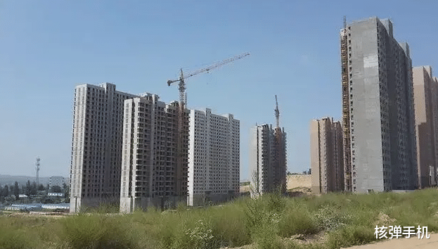 |工地烂尾了，开发商为什么不把塔吊撤走？还要继续给租赁公司租金吗？