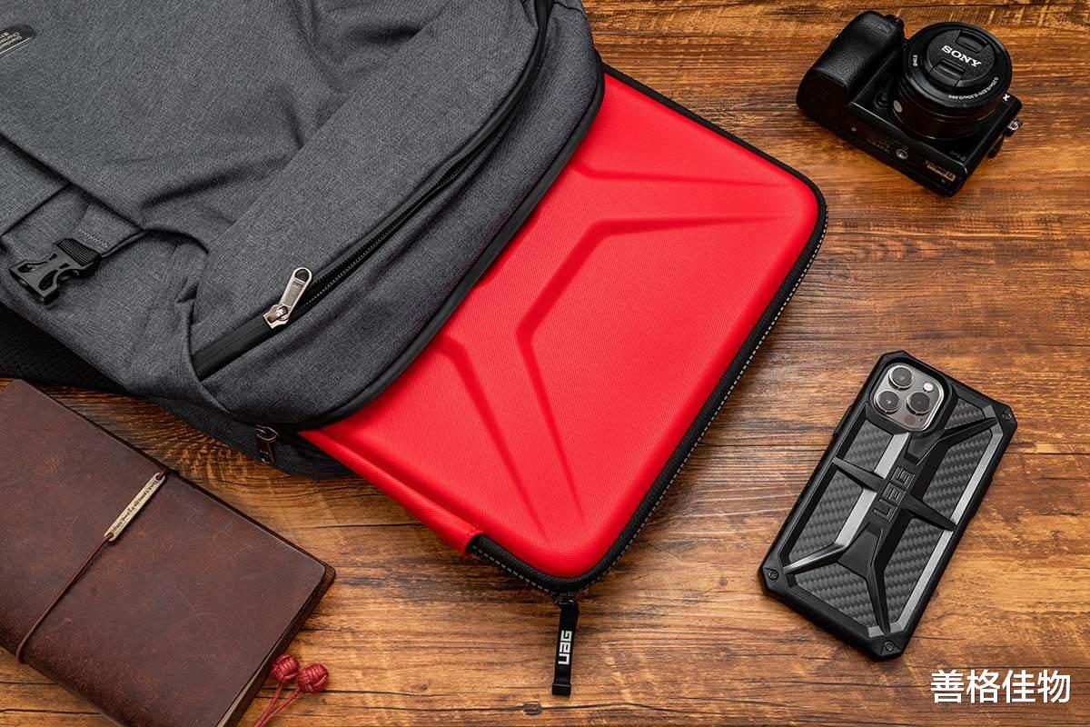 MacBook Pro|什么样的内胆包适合MacBook Pro？除了保护全面，气质也很重要