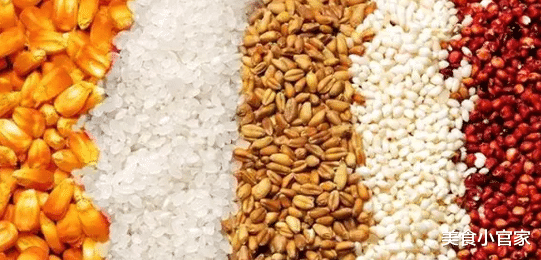 |每天吃饭必喝一杯酒，雷打不动坚持20年的人，看看身体有何变化