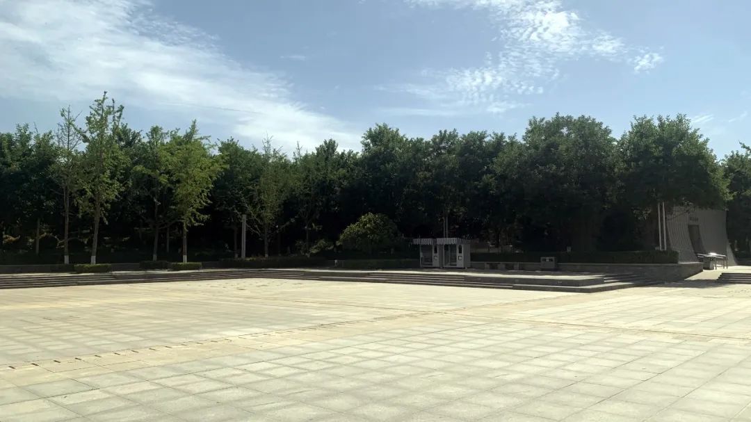 露营|夜景美爆!西安揽月阁的颜值可能一直都被低估了