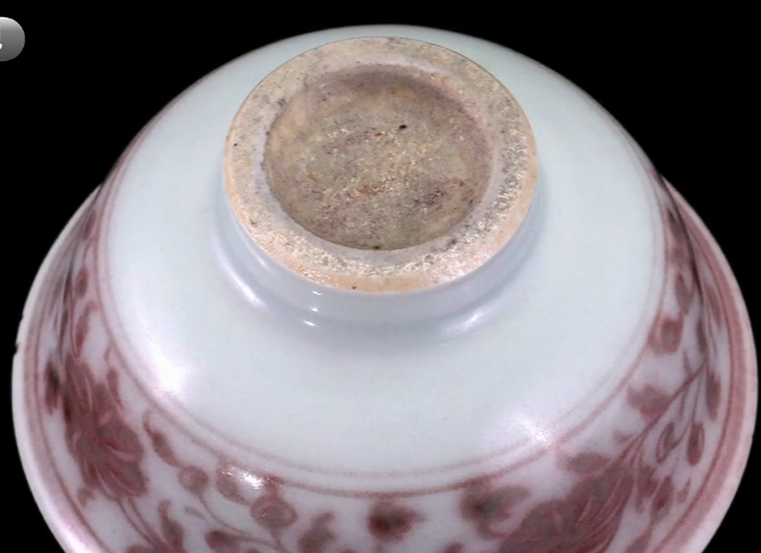 元代|?几十万在拍卖会上拍得一个小碗，专家鉴定是赝品