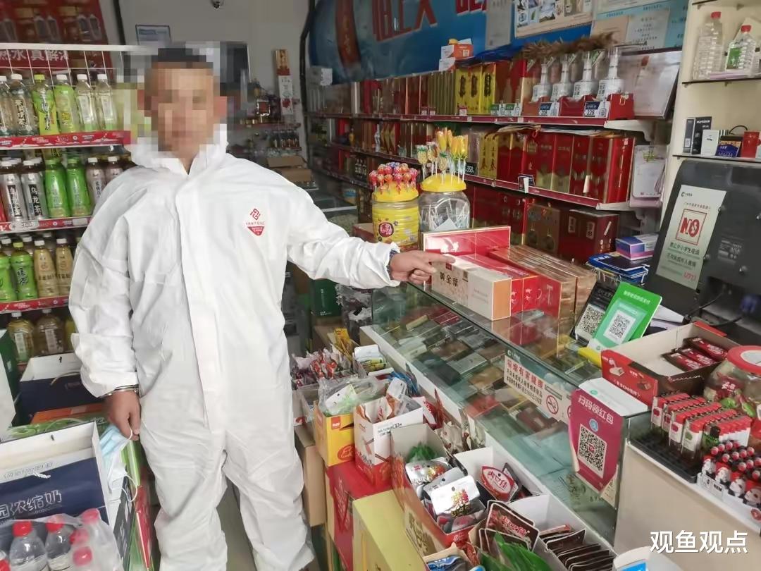 甘肃一男子进商店抢夺了8条香烟后夺路而逃,2小时后被抓