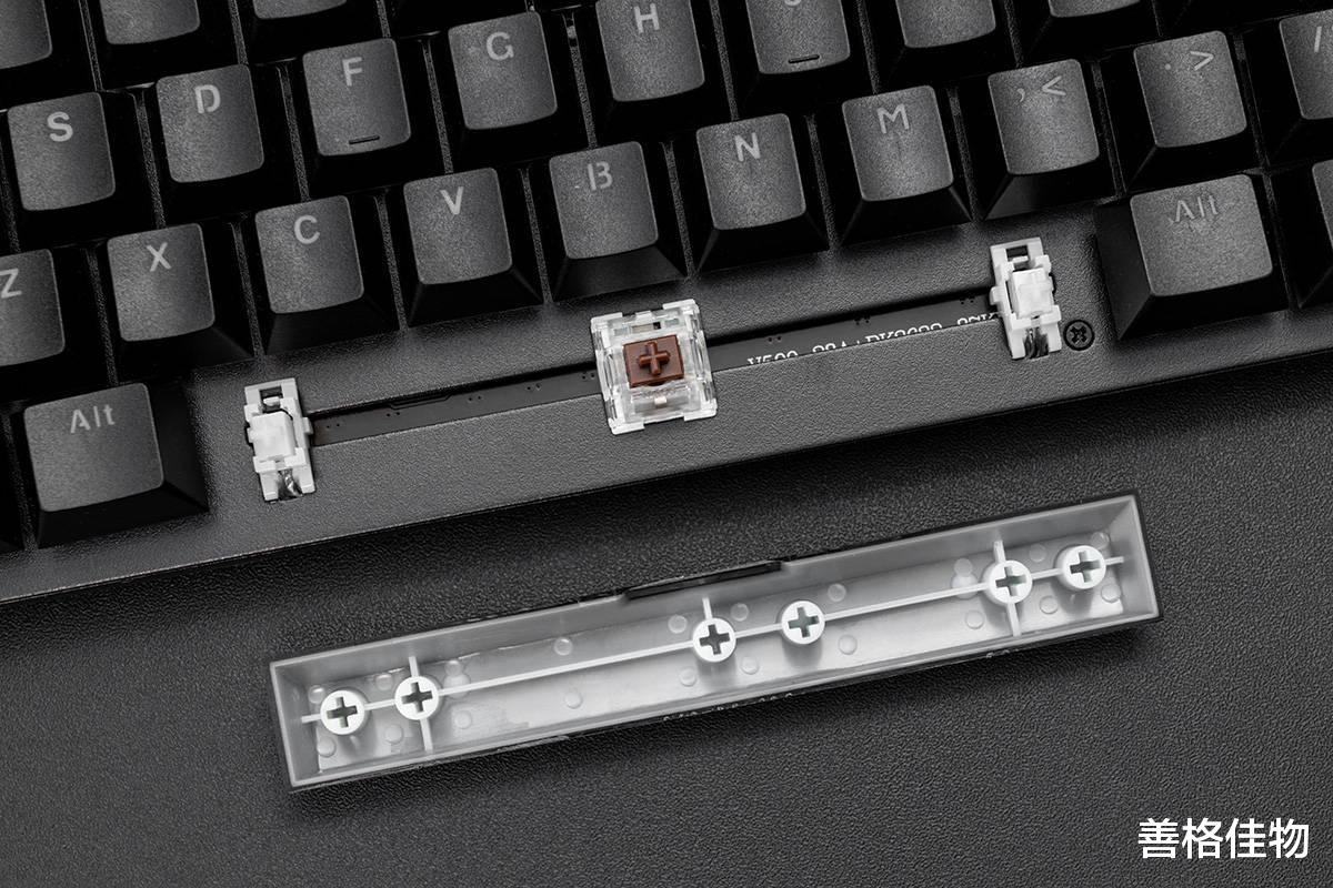 如何搭配个性桌面，试试这套无线键盘鼠标，拉满金属质感属性