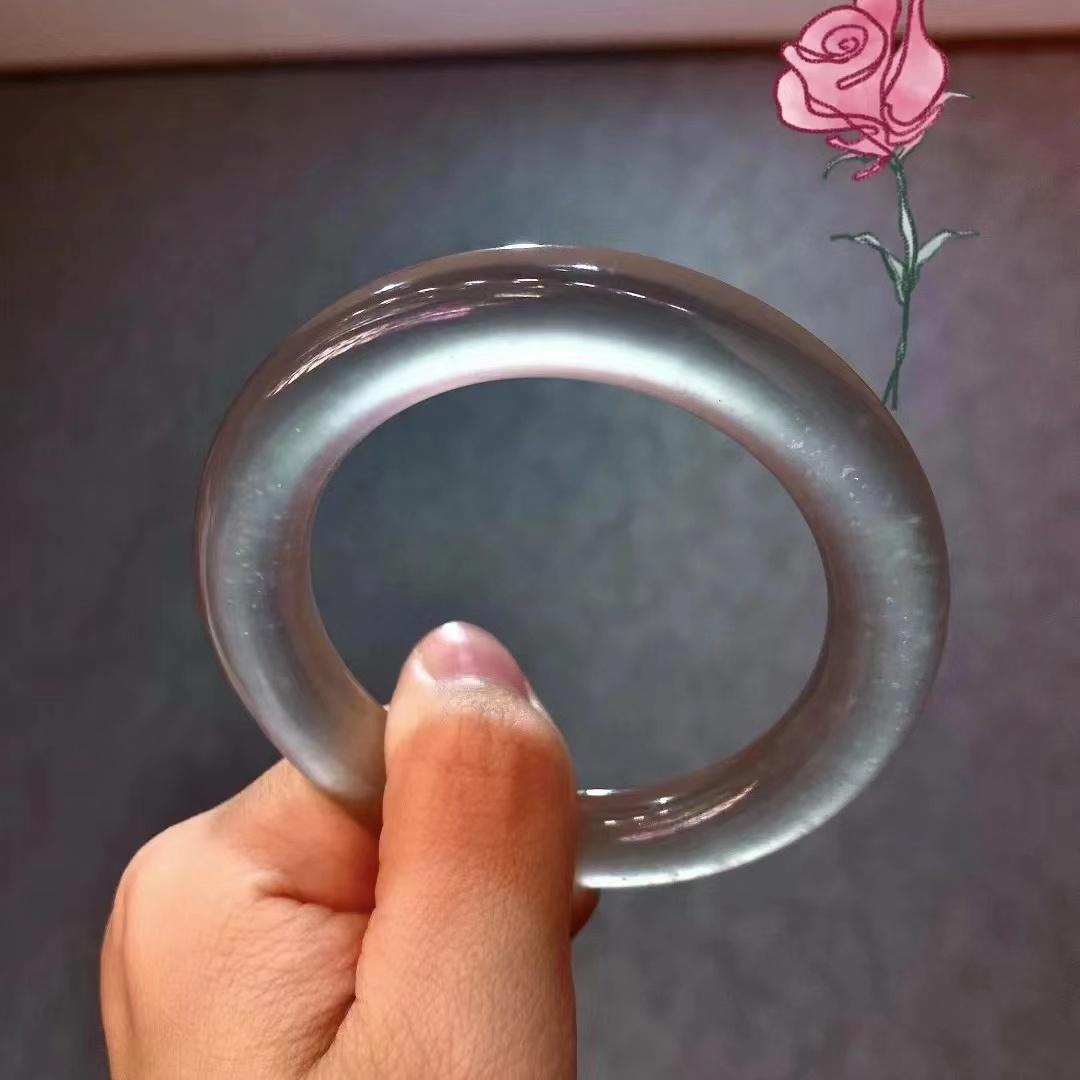 翡翠|翡翠选种水还是选花色呢