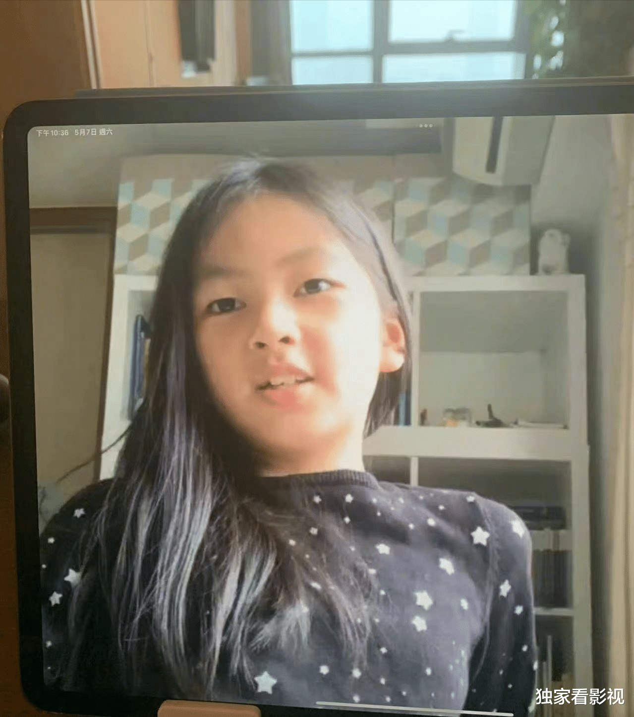 苗苗|郑恺六一节宣布二胎得子，和苗苗儿女双全，实现老婆生二胎的心愿