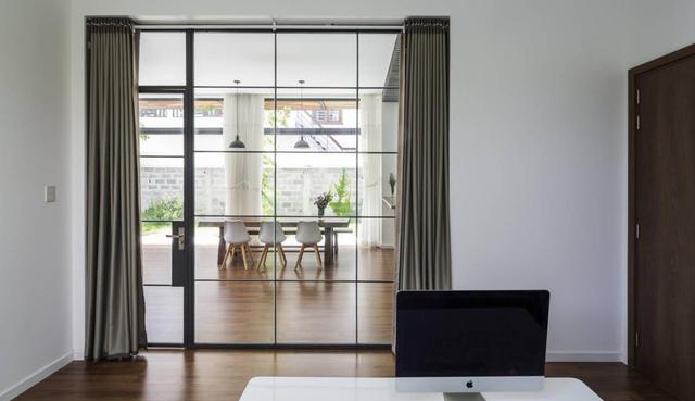 厉害了!240自建房,装修可不输城里别墅,院中廊架让人心生向往