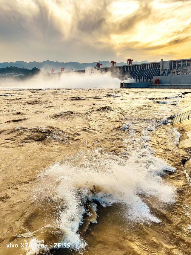 传感器|重度手机摄影爱好者,想问X70Pro+预算多少能入手?