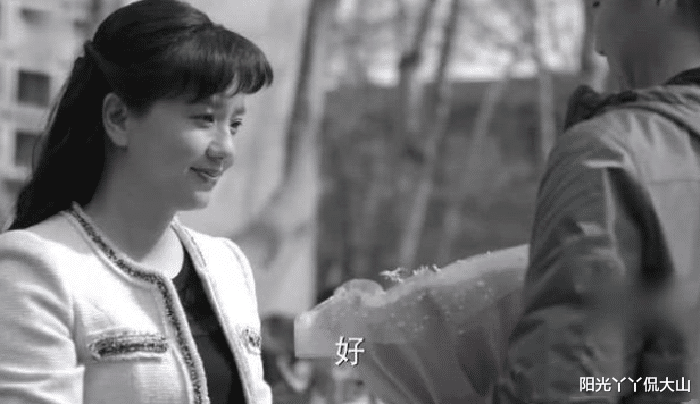 高小琴|人民的名义：高小琴凭什么击败校花梁璐呢？只是凭借美貌吗？