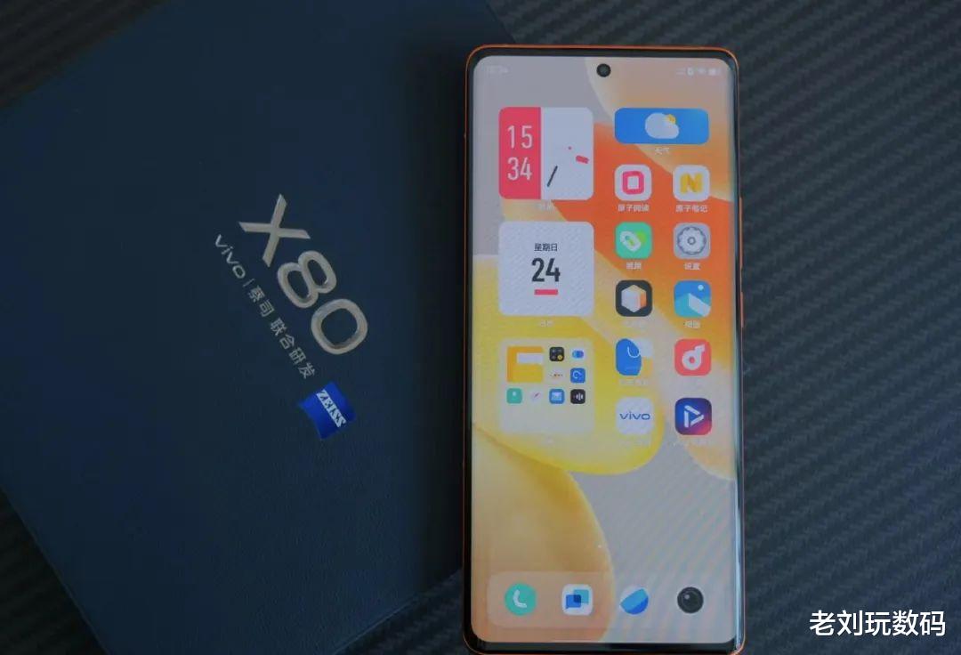 vivo x|二季度销量夺冠，vivo手机中有哪些值得购买的？