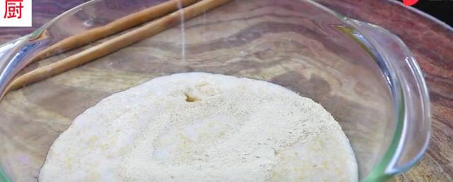 年龄越大,越要吃粗粮?建议50岁后,多吃这6种,腿脚有劲精神好