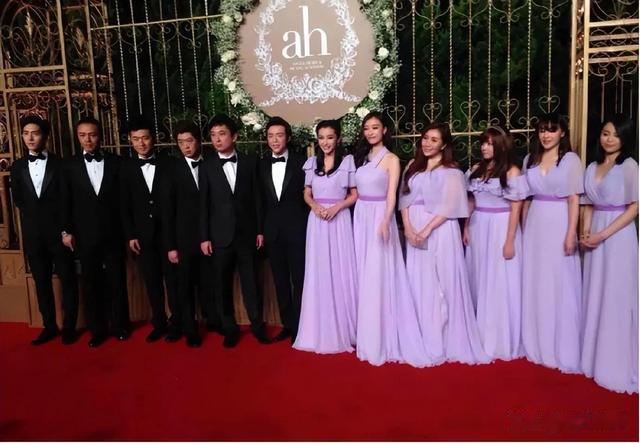 黄晓明|曝黄晓明叶珂疑似同居!住baby新房上亿豪宅,网评:换床垫了吗