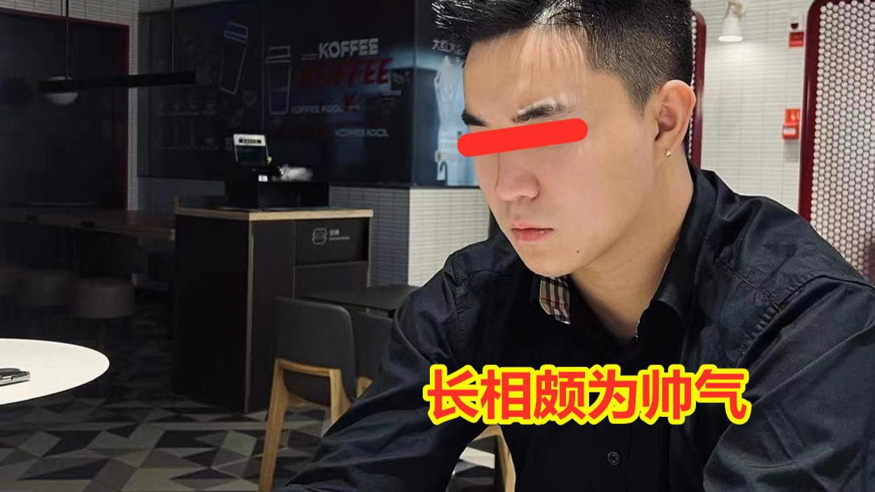 重庆：23岁男子撩遍小区女业主，约楼梯间寻刺激，被抓住作揖求饶