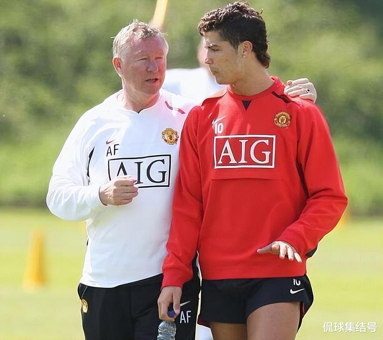勇士队|CR7逃离曼联被亲姐点赞，CR7家人梦回2009，曼联+弗格森算什么？