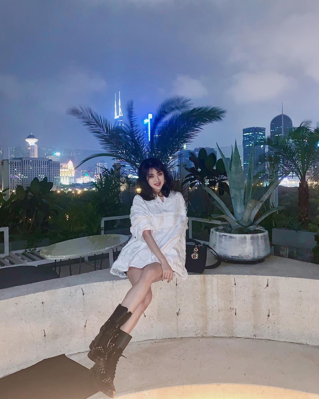 周扬青|表面是艺人，实际上是名媛千金的5位女星，潜规则，谁敢？