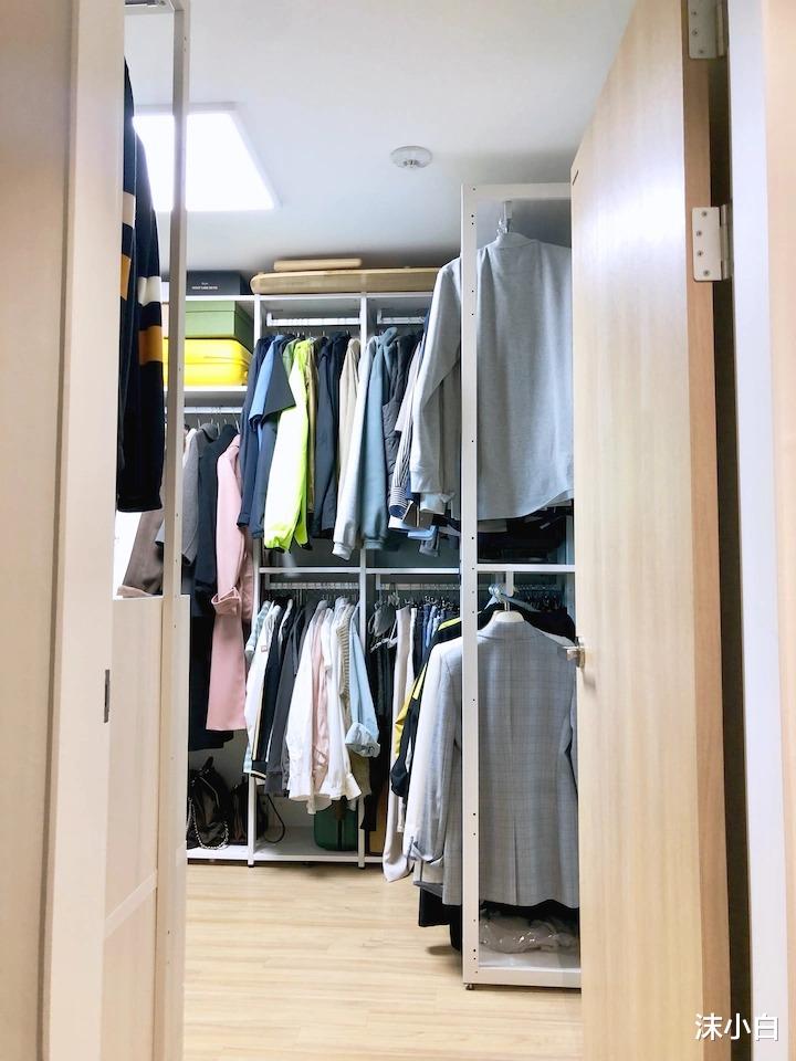 小夫妻“穷装”86㎡婚房火了,环保精致又甜蜜,软装的魔力真强大