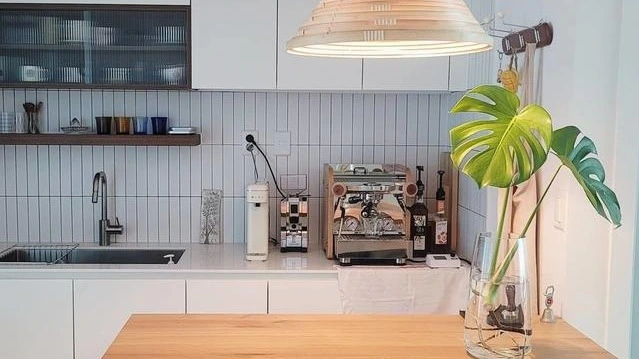 70㎡装修坚决不让父母参与,“去客厅化”不要电视,入住很是惬意