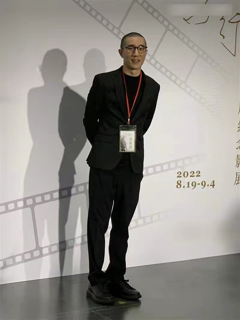 房祖名|房祖名8年后首次公开露面，自曝将回归演艺圈，留寸头精神抖擞