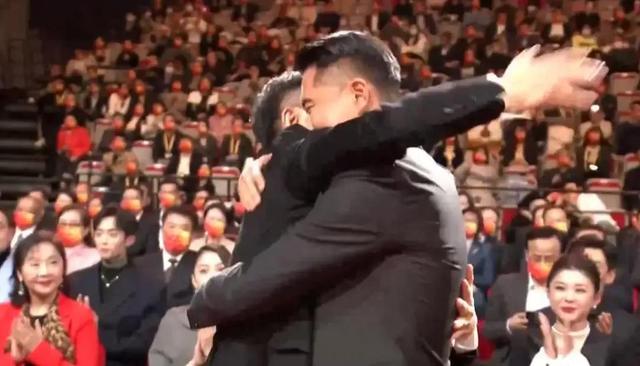 王雷|王雷凭什么成为新一届飞天视帝？