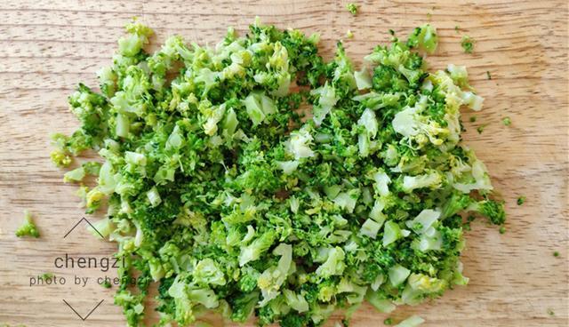睫毛膏 不用和面不揉面，这早餐饼真简单！又香又软营养全，热量低还饱腹