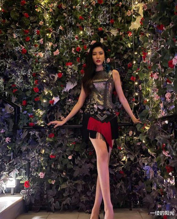 曾志伟|曾志伟强吻马来西亚女网红！？视频曝光原来如此！